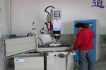 src=../images/company013.jpg