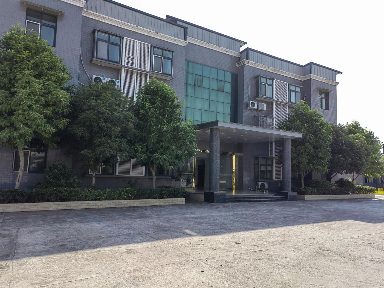 src=../images/company025.png
